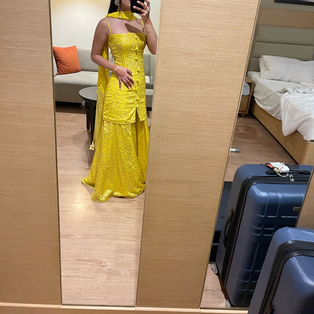 Masaba Lengha - image 1